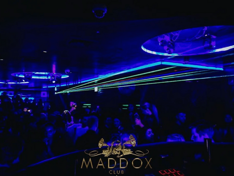 Maddox London Table Prices, Entry Fee, How to Book a Table, and More