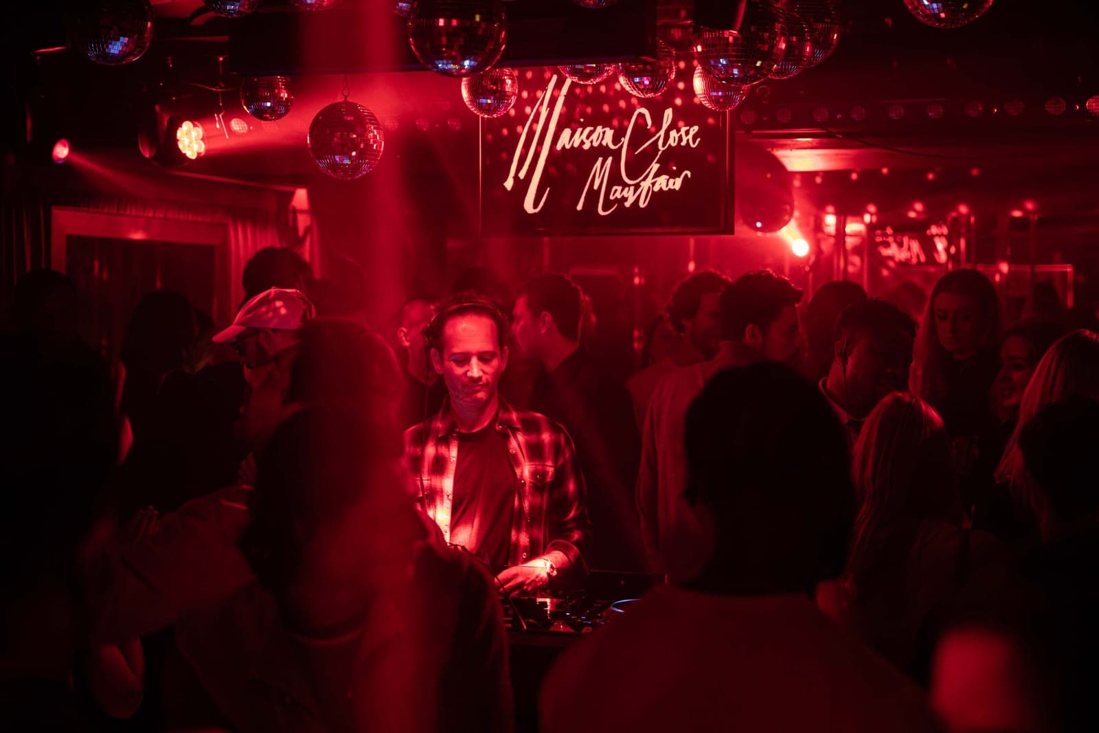 How Much Does a VIP Night Out at a London Club Cost?