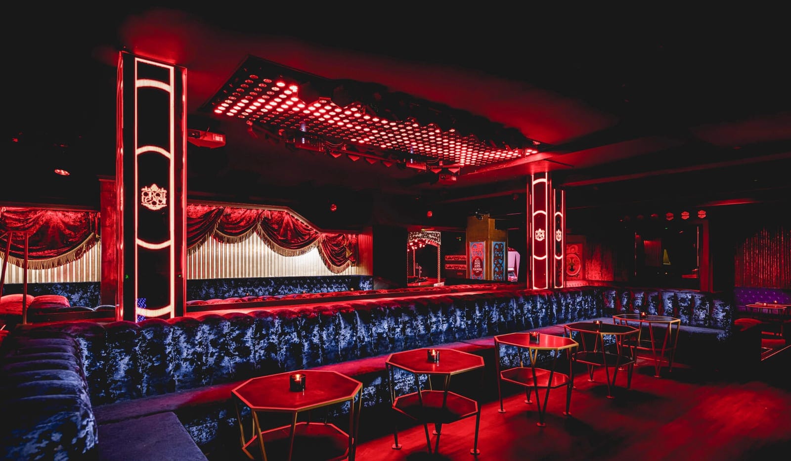 Cirque le Soir lounge area — in Soho, London