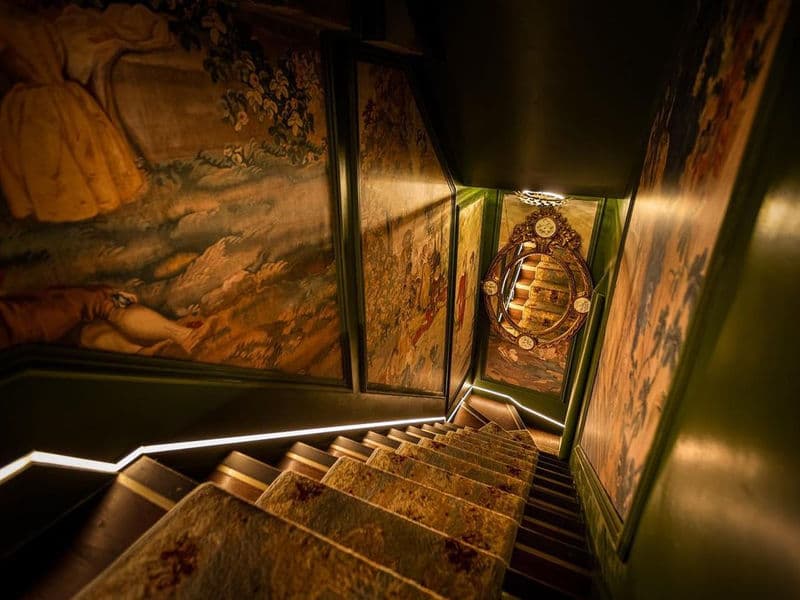 Dear Darling London Guestlist on Friday: Bookings & Information