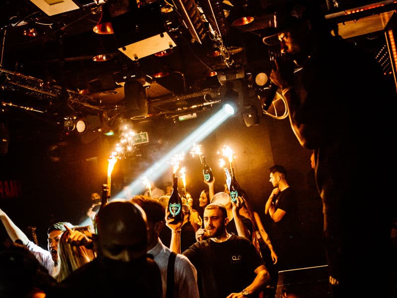 How to Avoid Overpaying for VIP Bottle Service in Mayfair