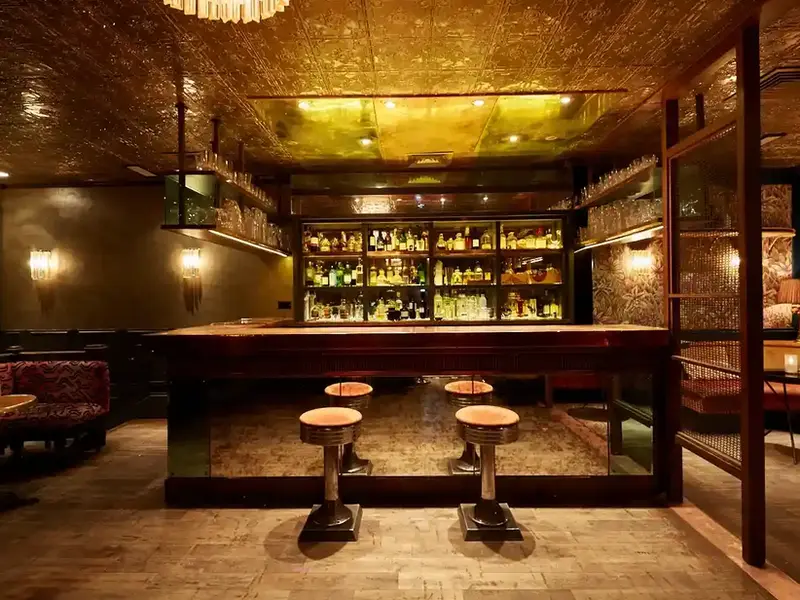 Scotch London: The Complete Guide for the Historic Scotch of St James Club